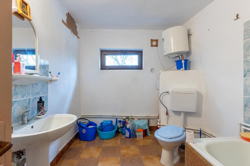 Iedera, Cricovul Dulce, casa de vanzare 90 mp, teren 2.450 mp