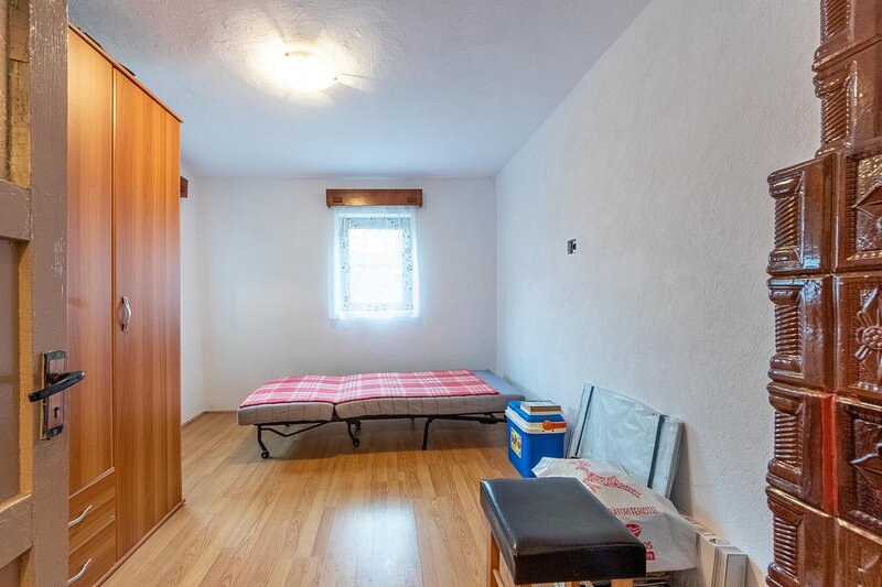 Iedera, Cricovul Dulce, casa de vanzare 90 mp, teren 2.450 mp